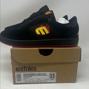 Etnies windrow x Santa Cruz big boy 3.5 NEW in box